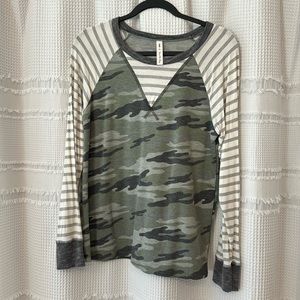 Vanilla Bay camo with gray stripes long sleeve